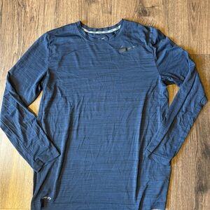 Nike Men's Navy Long Sleeve Tee